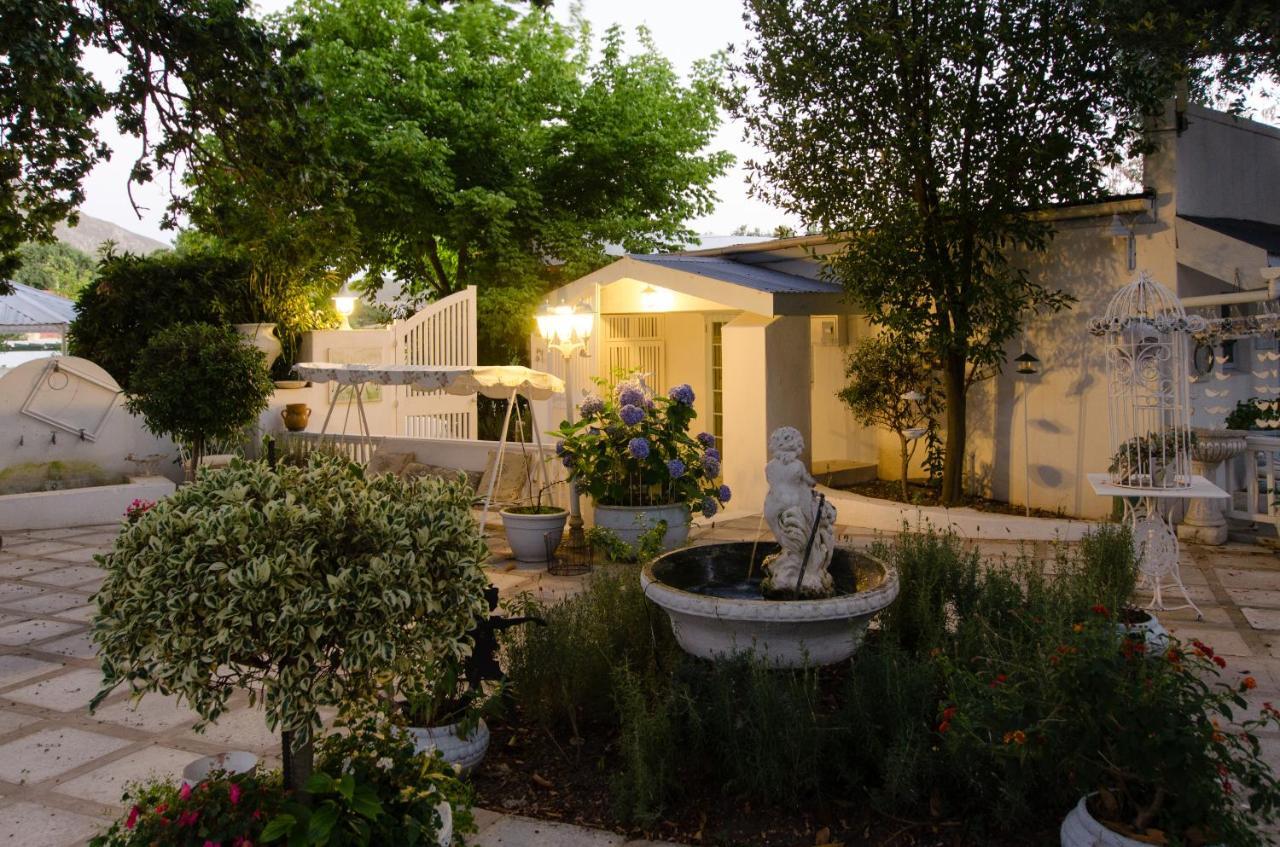 The Lady Grace Villa Greyton Rum bild